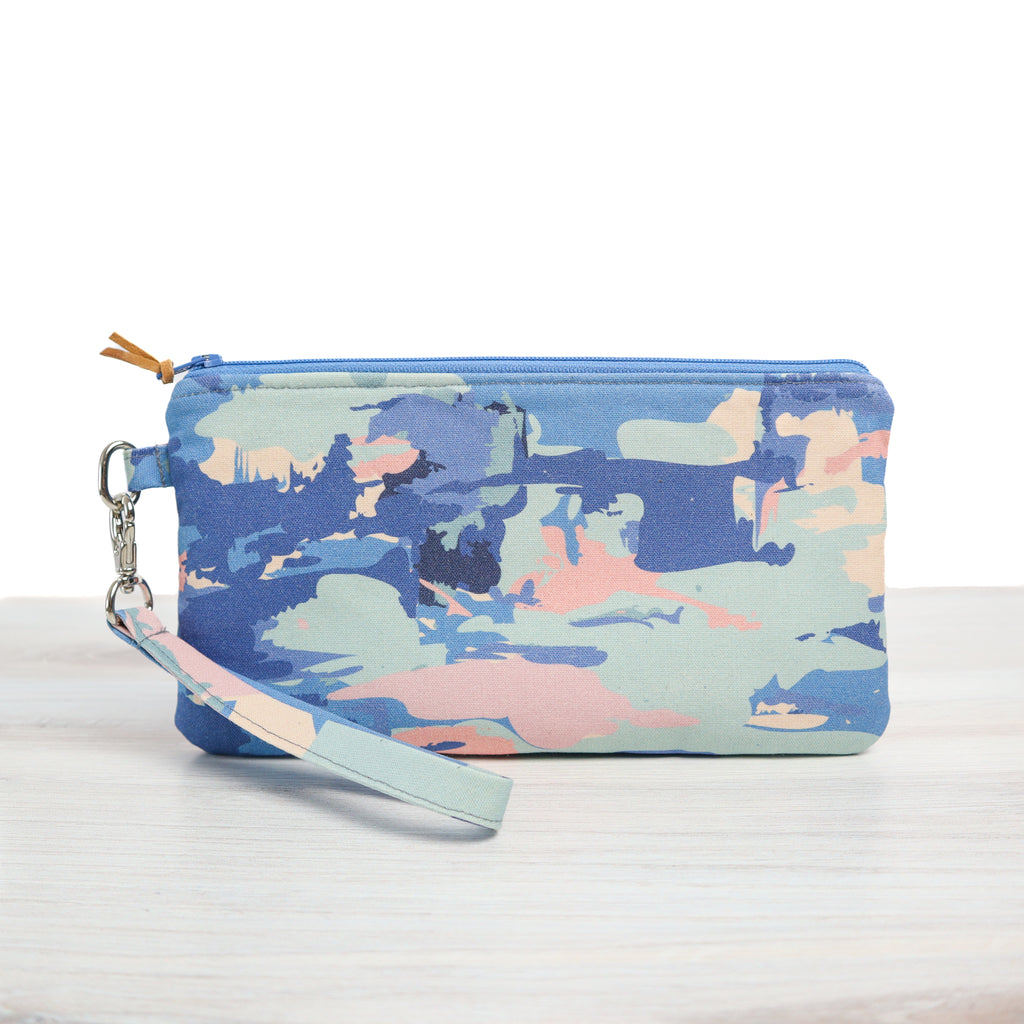 Wristlet Sewing Kit - Abstract Blue