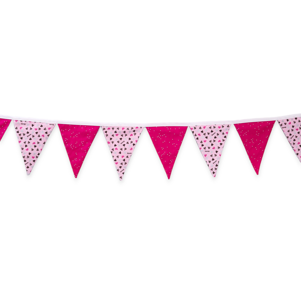 Pennant Banner Sewing Kit - Hershey Kisses Pink