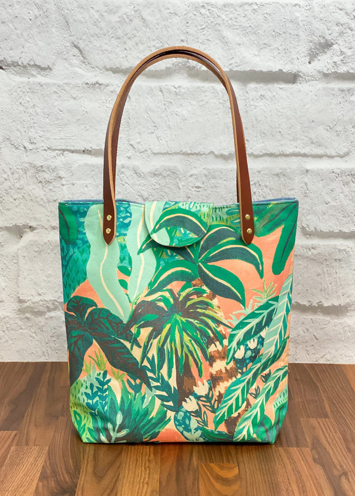 Lincoln Tote Bag Sewing Pattern and Video Tutorial from Crosscut Sewing Co. - PDF or Printed Version